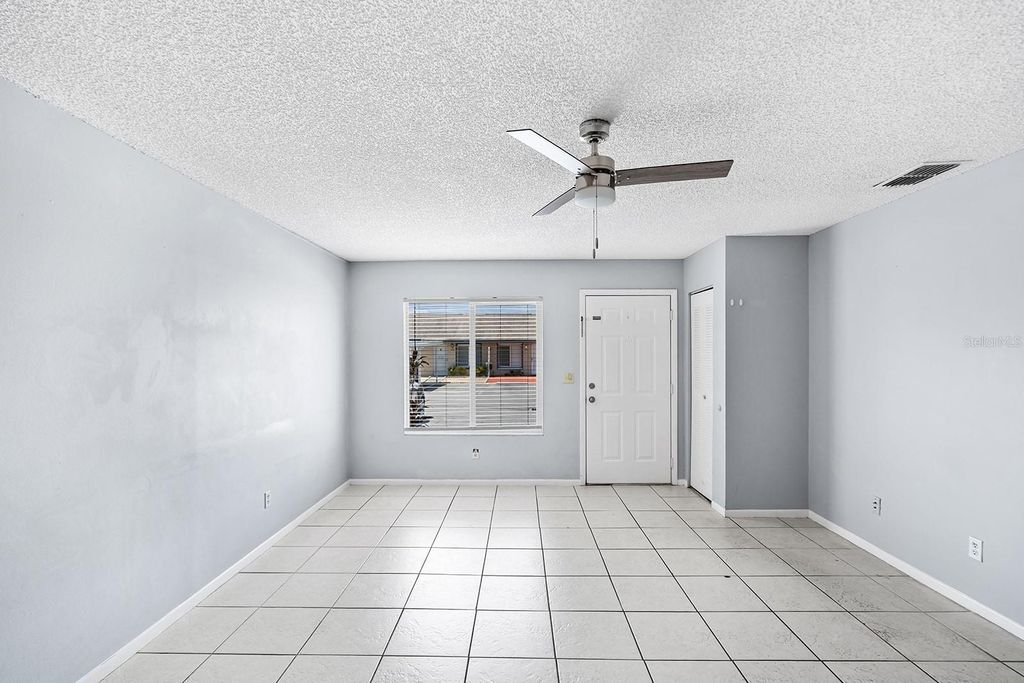 Photo of 523 Winter Terrace #523, Winter Haven, FL 33881 (MLS # O6333334)