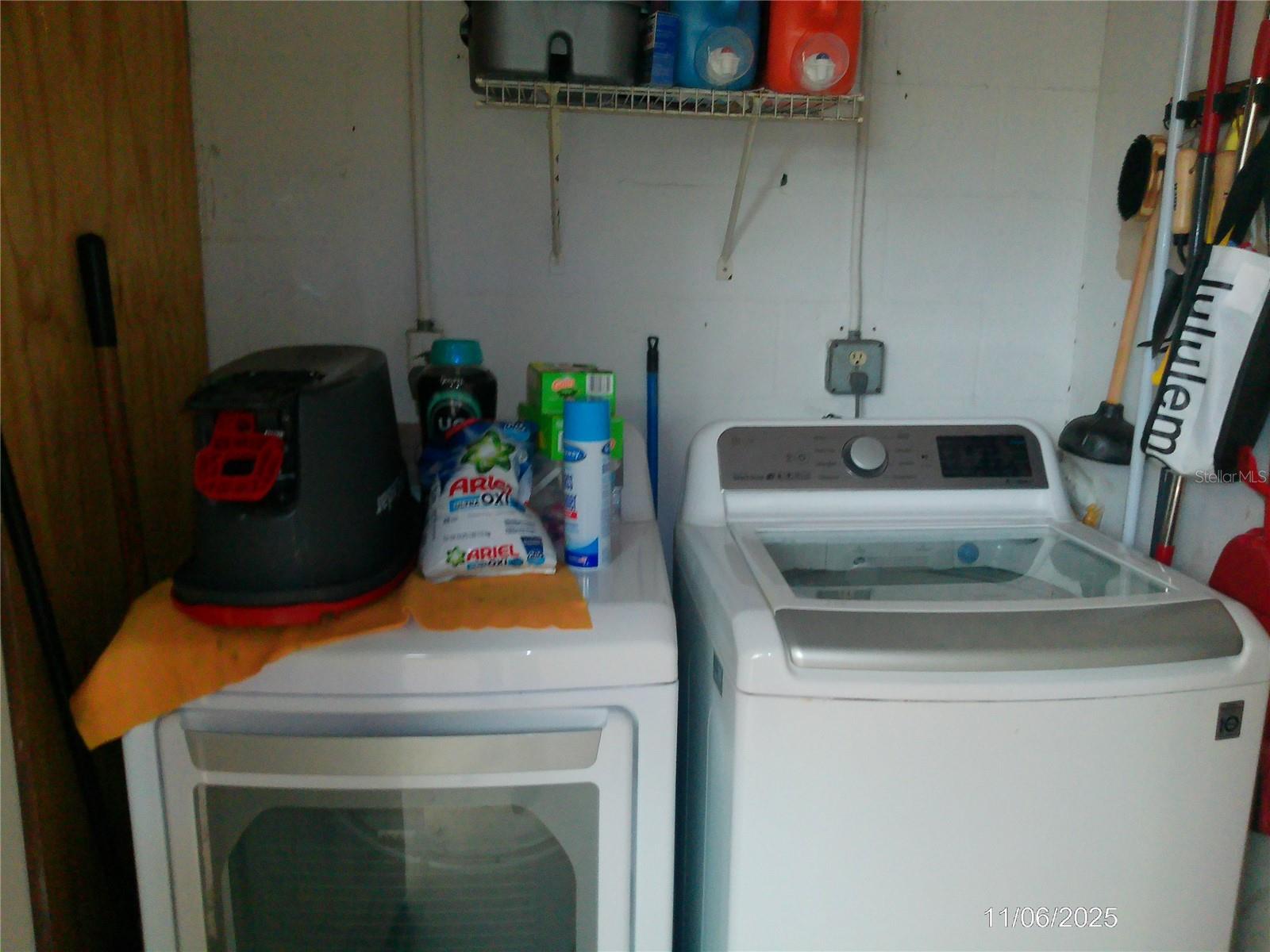 TOWNE AND COUNTRY - Residential