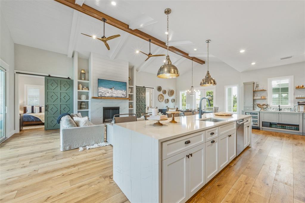 BIMINI BAY ESTATES - Residential