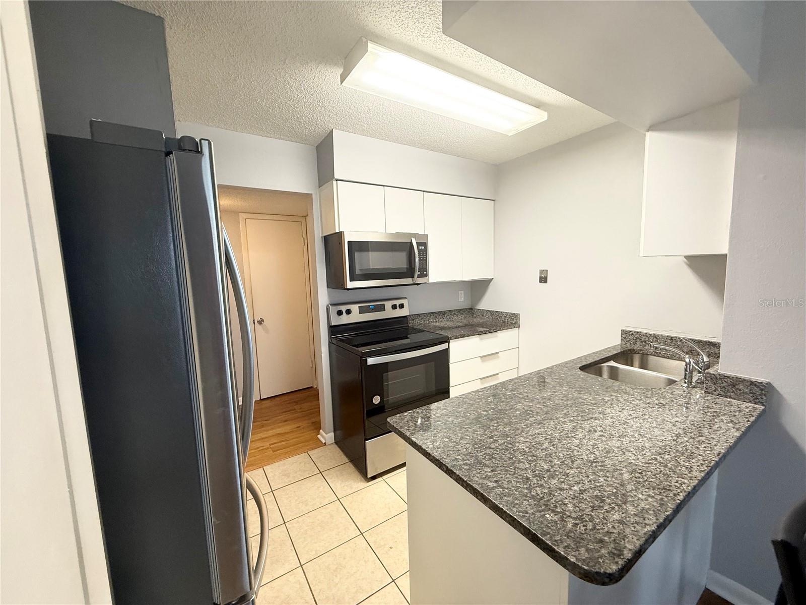FOUR SEASONS CONDO - Residential Lease