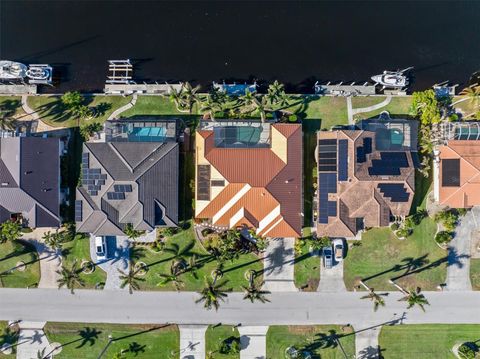 A home in PUNTA GORDA