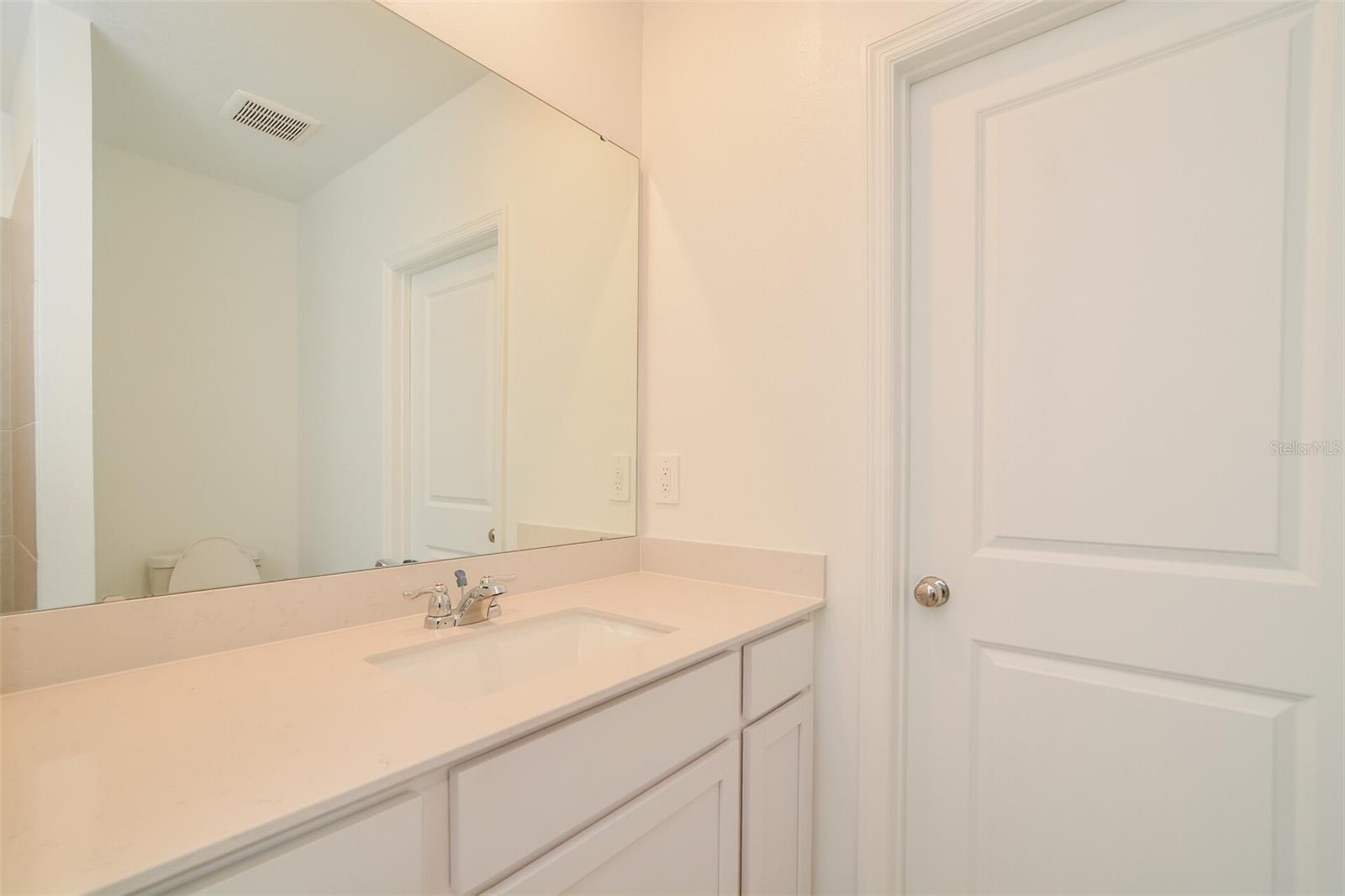 PEACE CRK RESERVE - Residential Lease