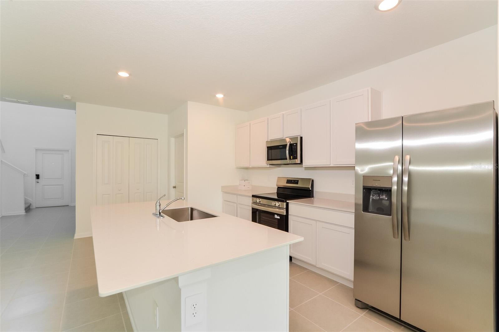 PEACE CRK RESERVE - Residential Lease