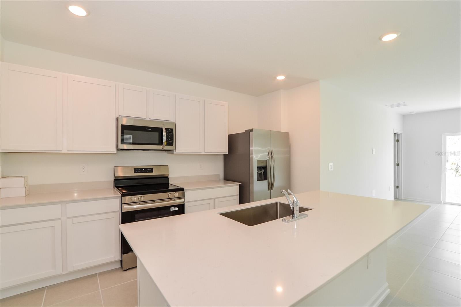 PEACE CRK RESERVE - Residential Lease