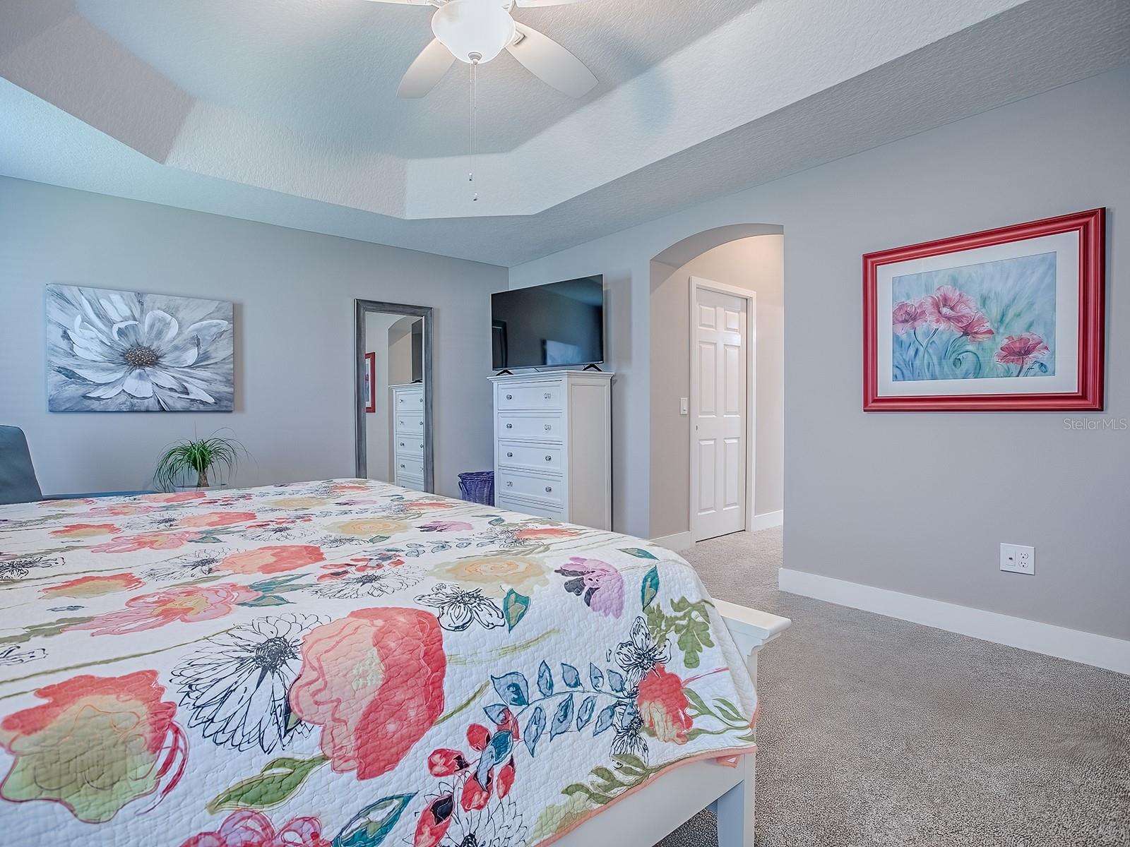 VILLAGES/SOUTHERN OAKS UN 40 - Residential