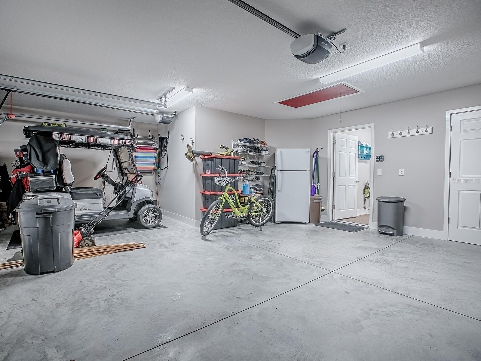 VILLAGES/SOUTHERN OAKS UN 40 - Residential