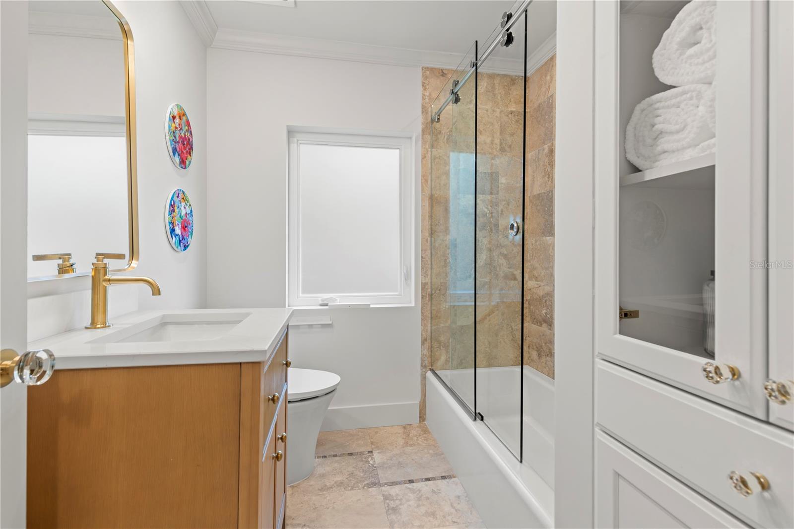 3223171-3223171 - Residential