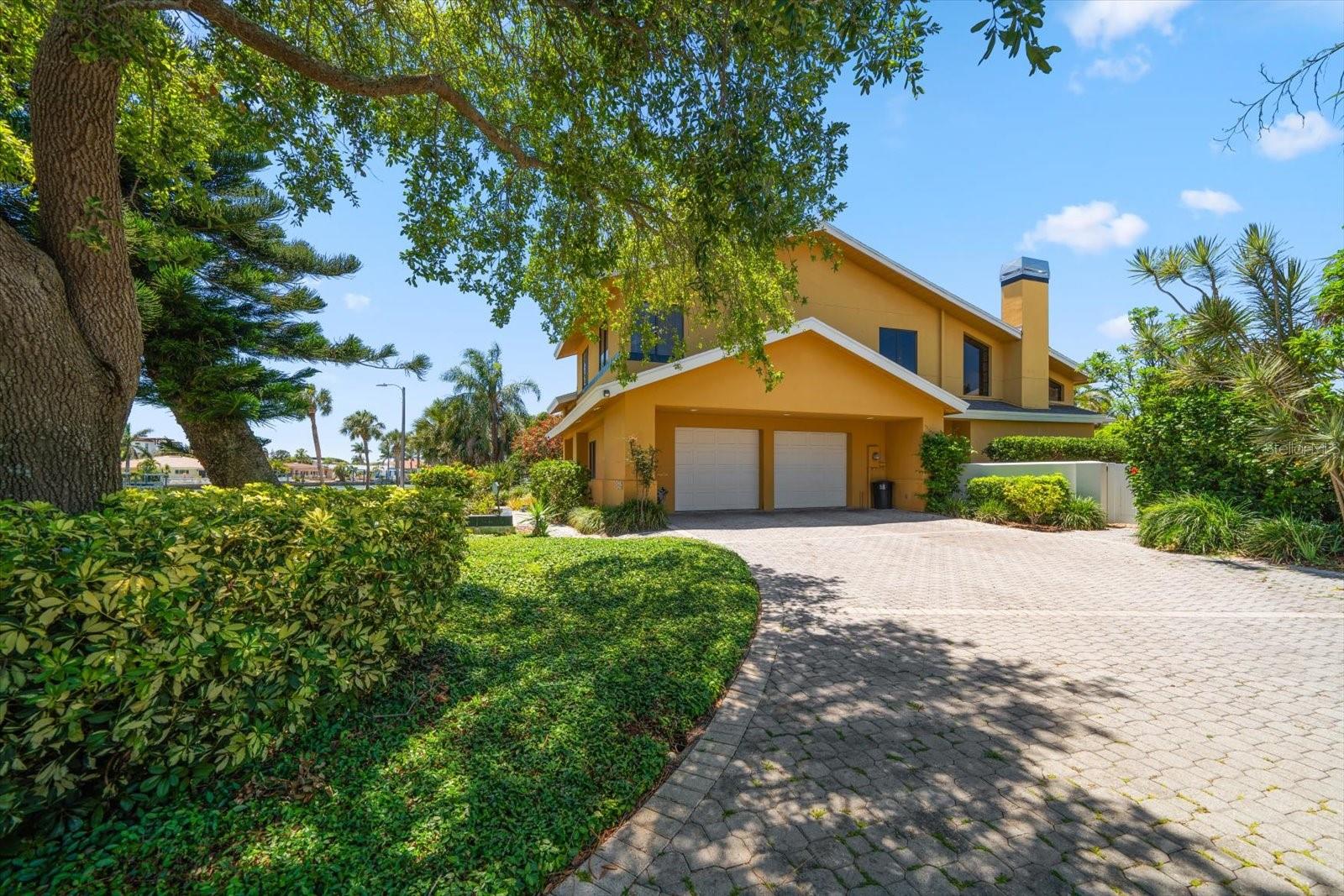 BELLE ISLE - Residential