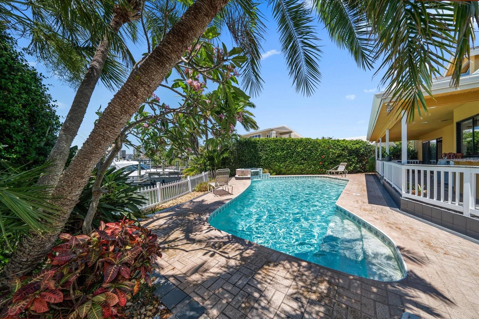 BELLE ISLE - Residential