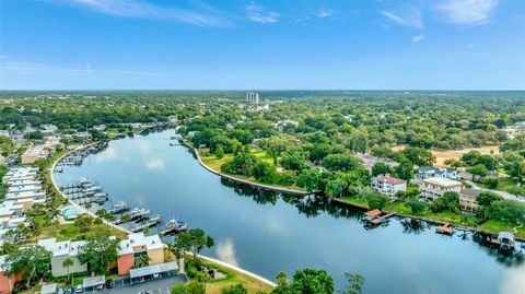 A home in TAMPA