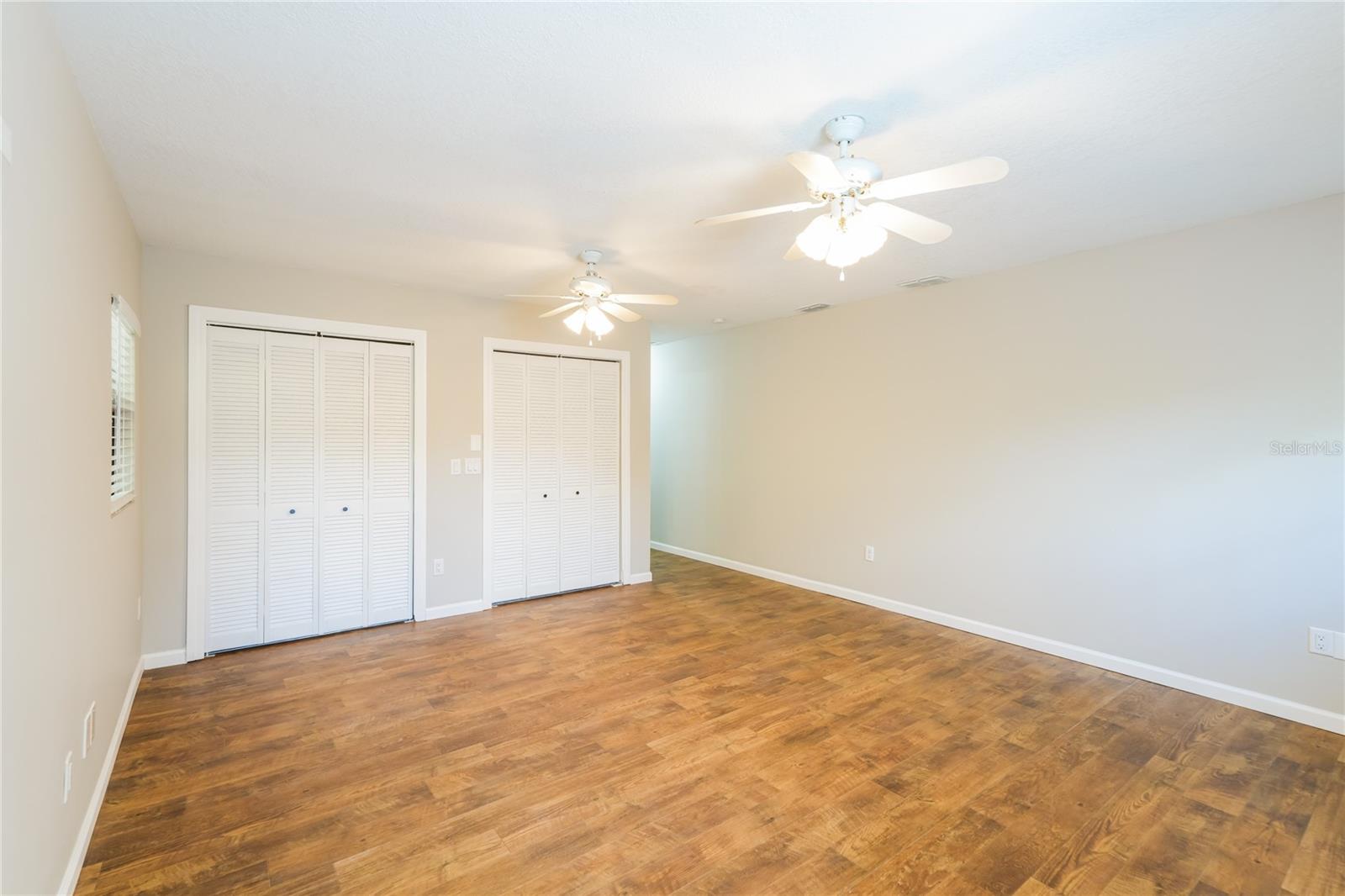 MOON LAKES ESTATES UNIT ELEVEN - Residential Lease