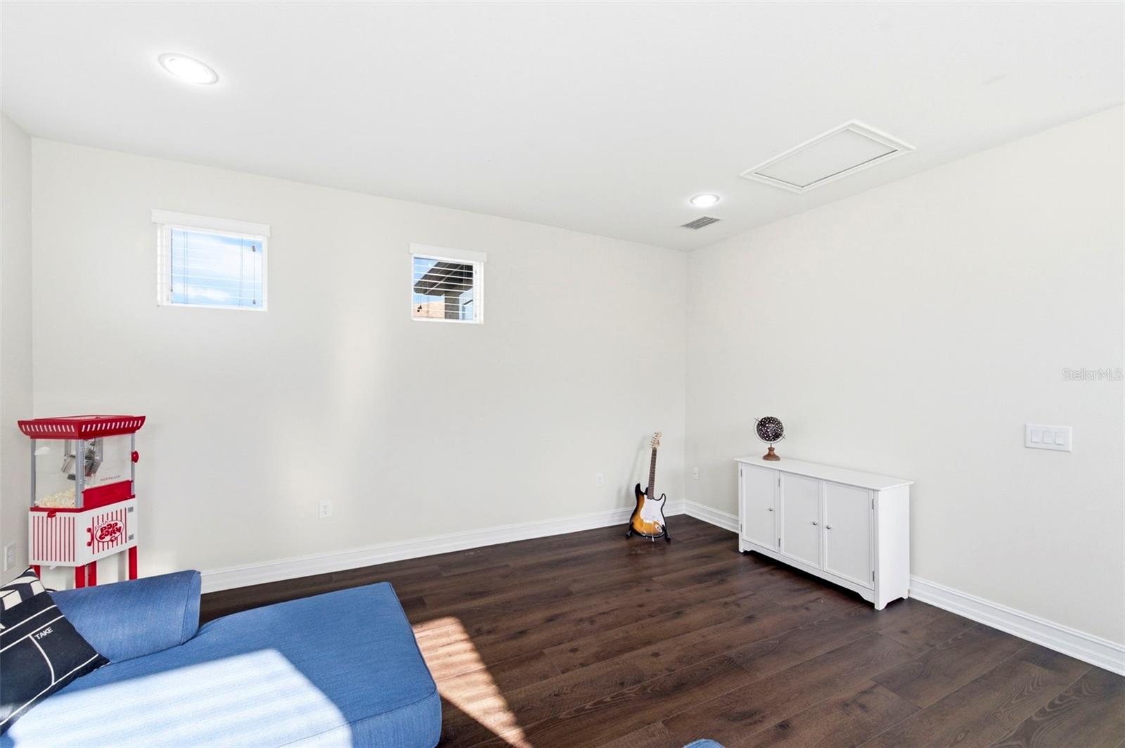 ESTANCIA PH 3A & 3B - Residential