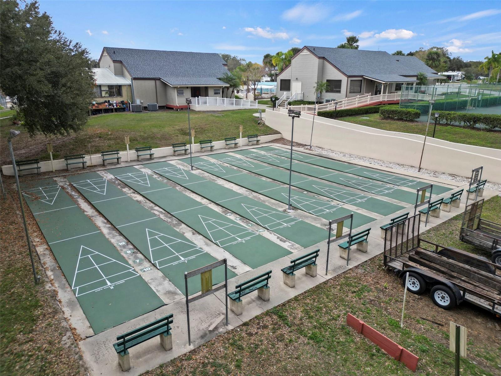 ZELLWOOD STATION - Residential