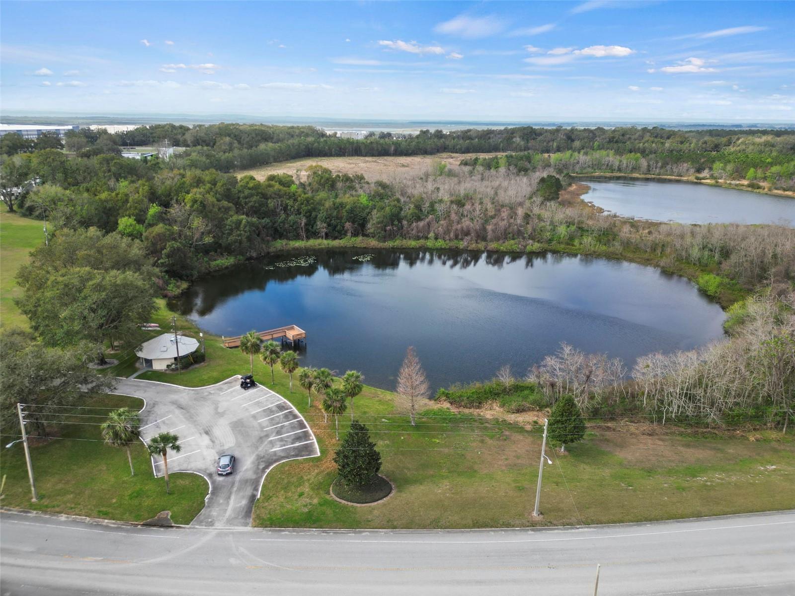 ZELLWOOD STATION - Residential