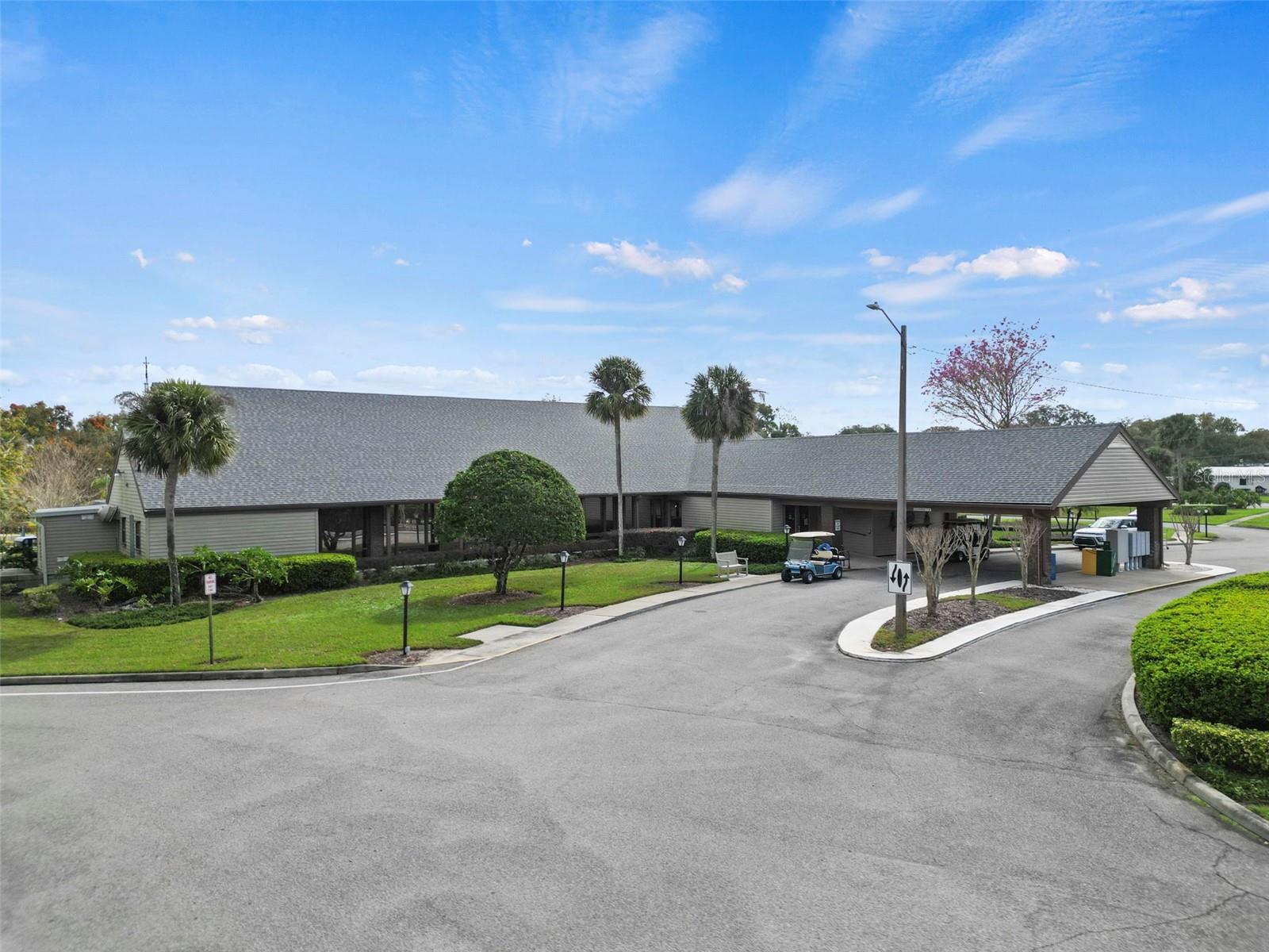 ZELLWOOD STATION - Residential