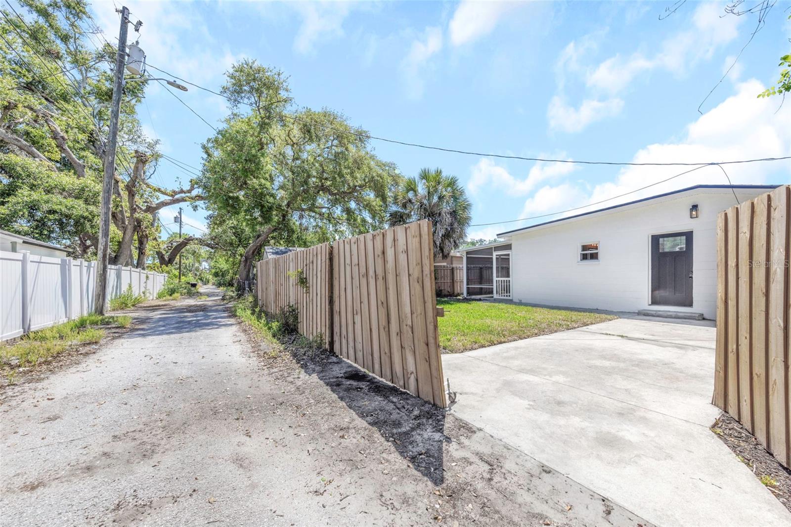 SETCHELLS PINELLAS POINT SUB - Residential