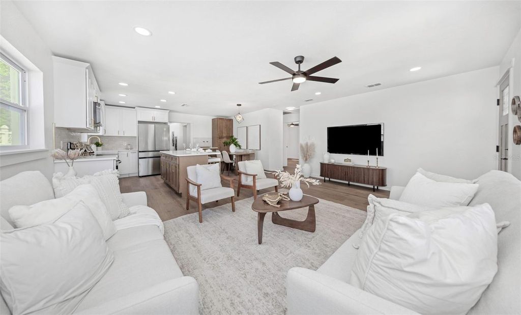 Photo of 653 64th Avenue S, St Petersburg, FL 33705 (MLS # TB8498543)