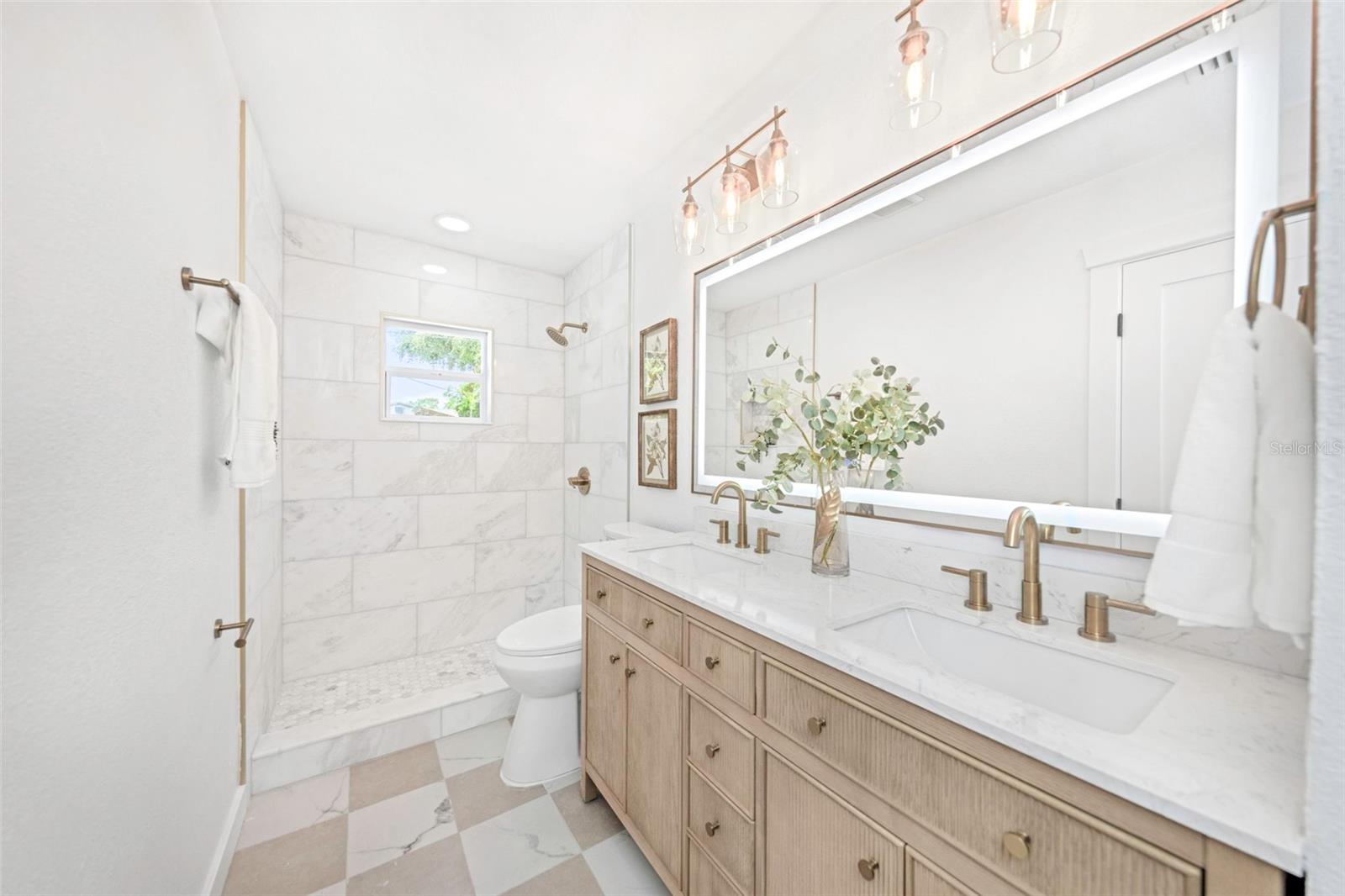 SETCHELLS PINELLAS POINT SUB - Residential