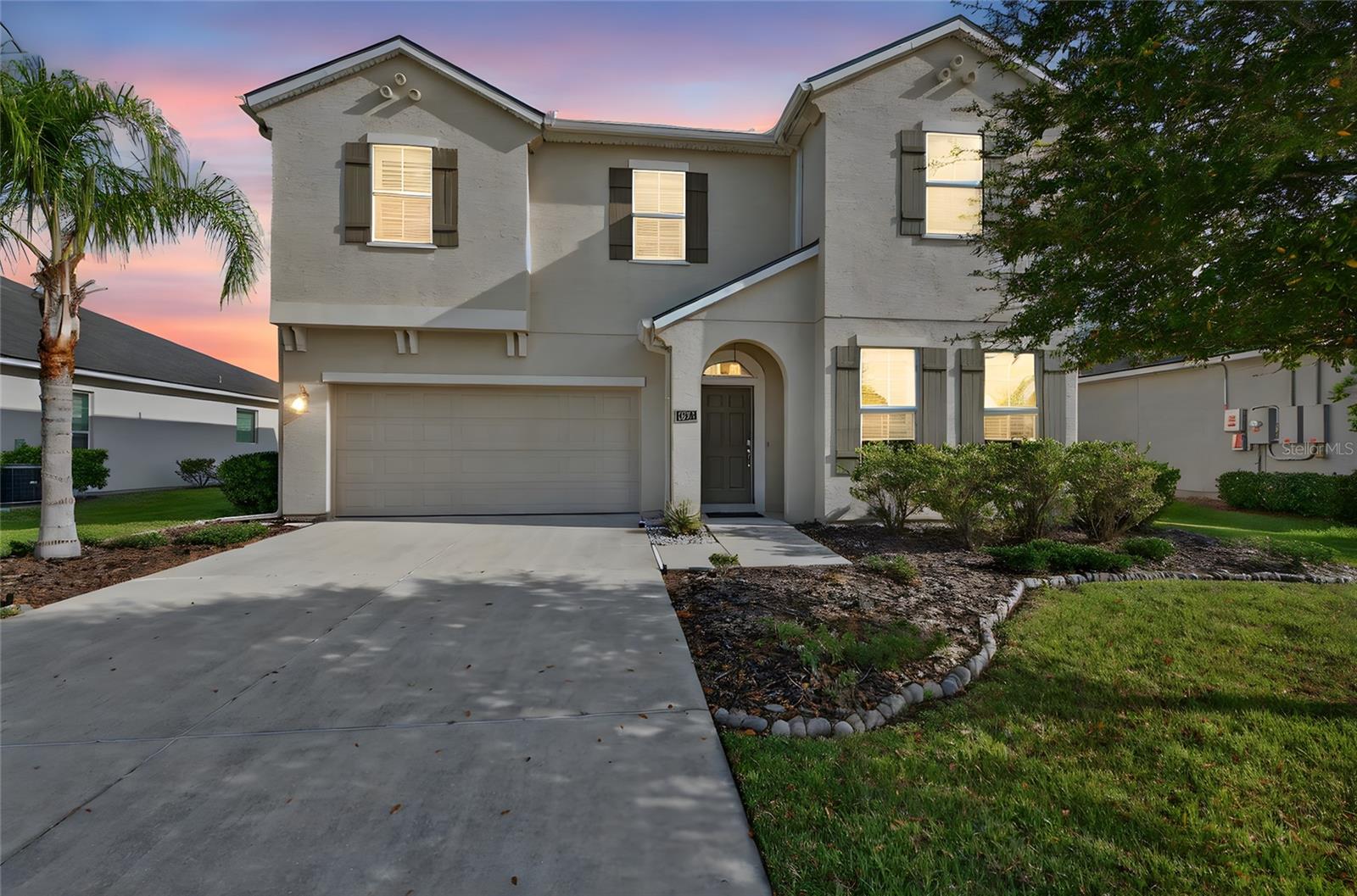 WATERS EDGE - Residential