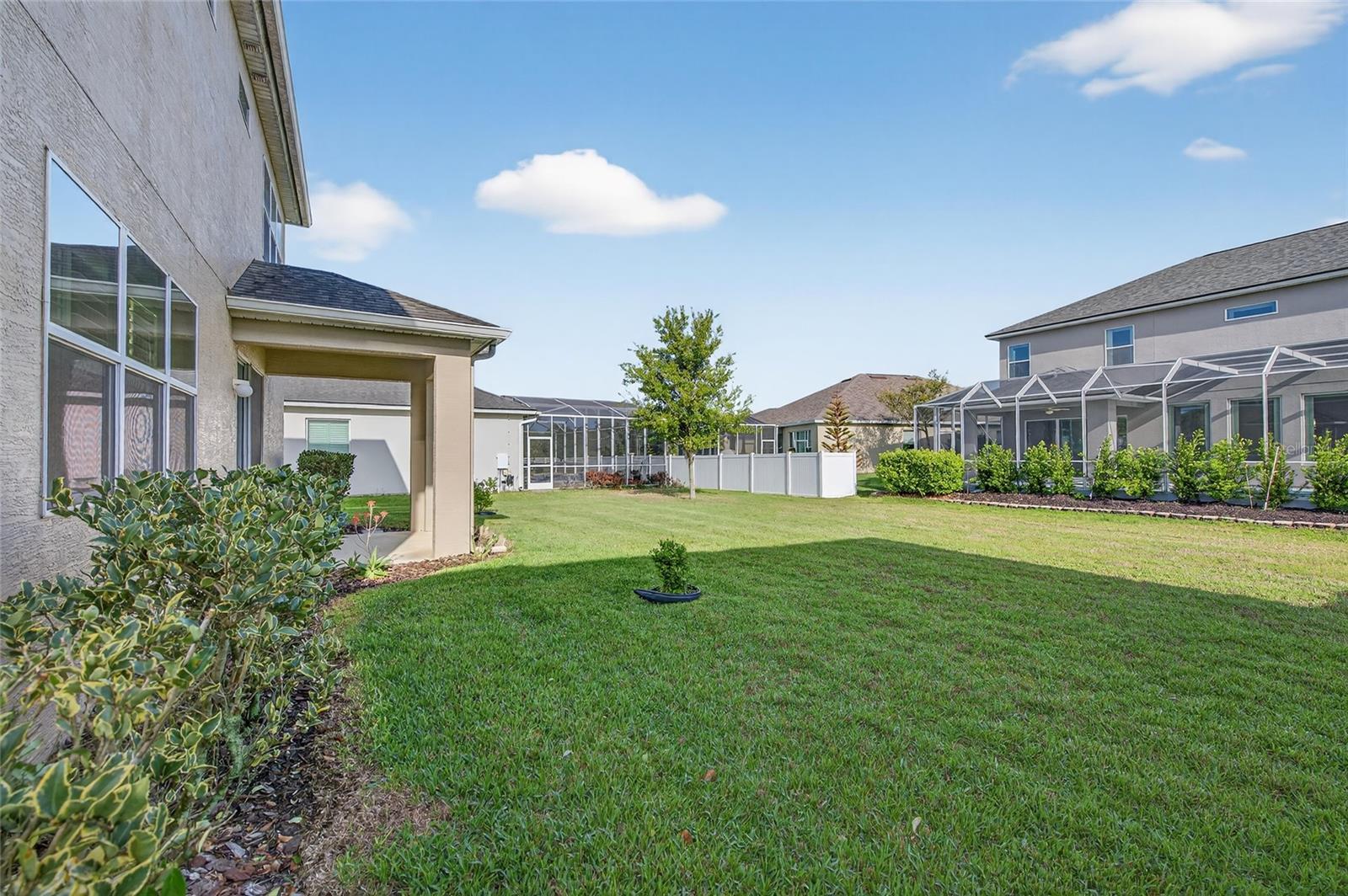 WATERS EDGE - Residential