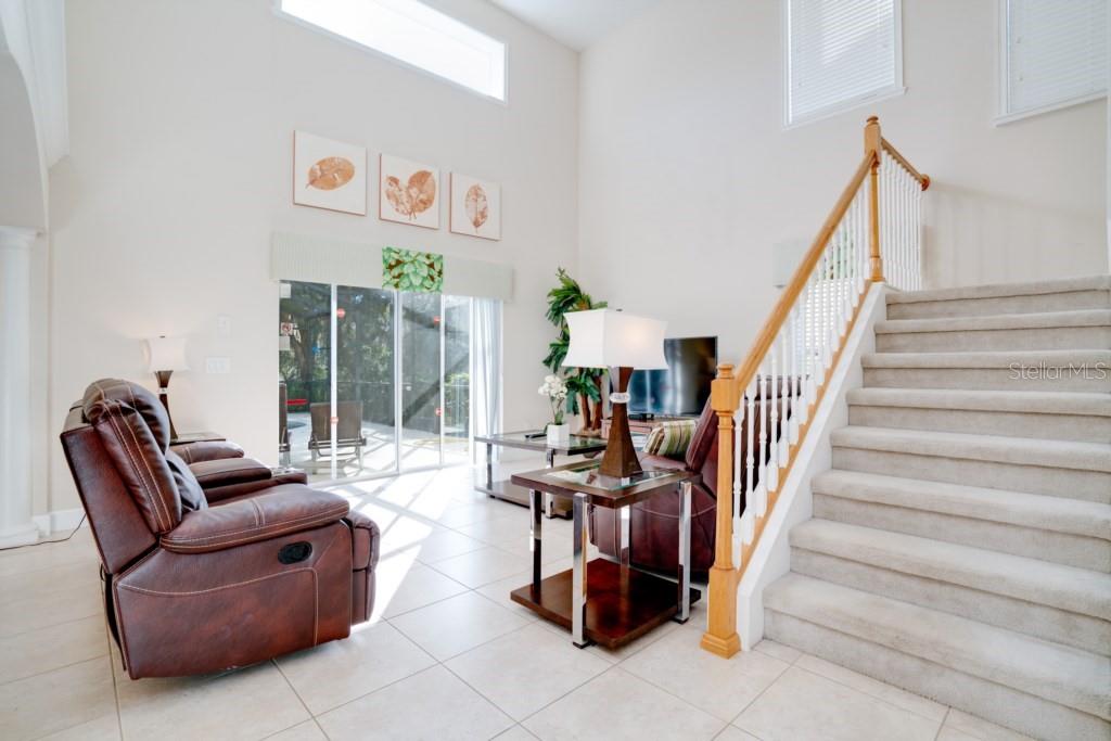 2173 VICTORIA DRIVE