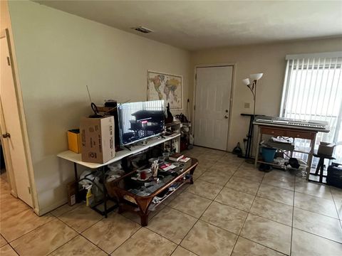 Tiny photo for 601 NE 28th Avenue, Ocala, FL 34470 (MLS # OM724434)