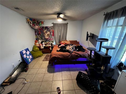 Tiny photo for 601 NE 28th Avenue, Ocala, FL 34470 (MLS # OM724434)