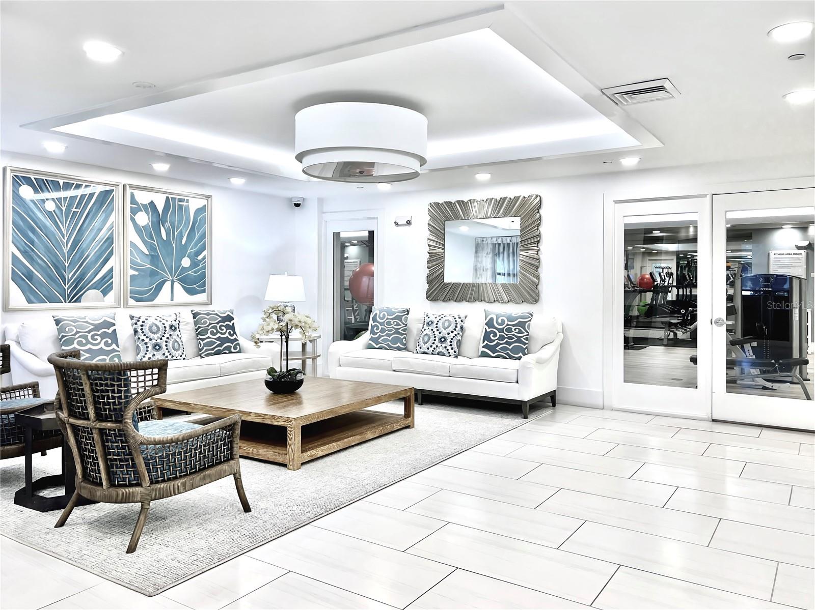 BELLA COLLINA - Residential