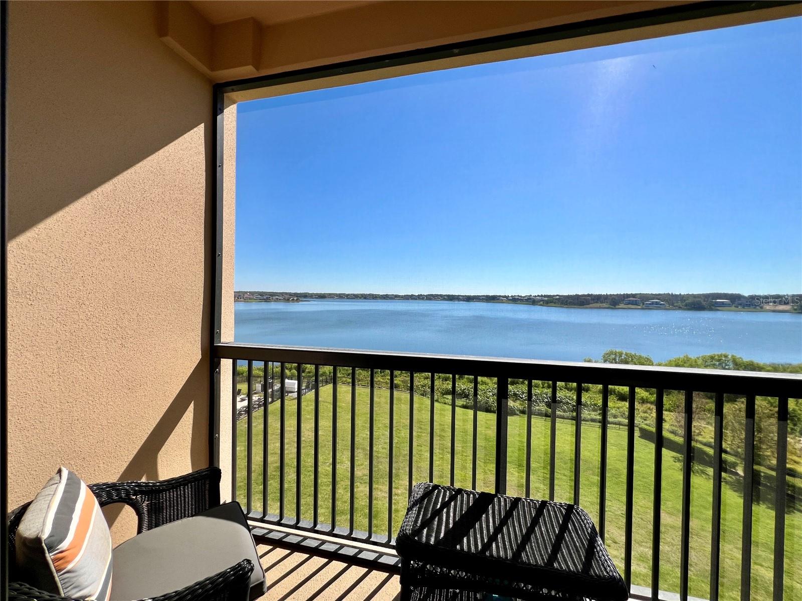 BELLA COLLINA - Residential