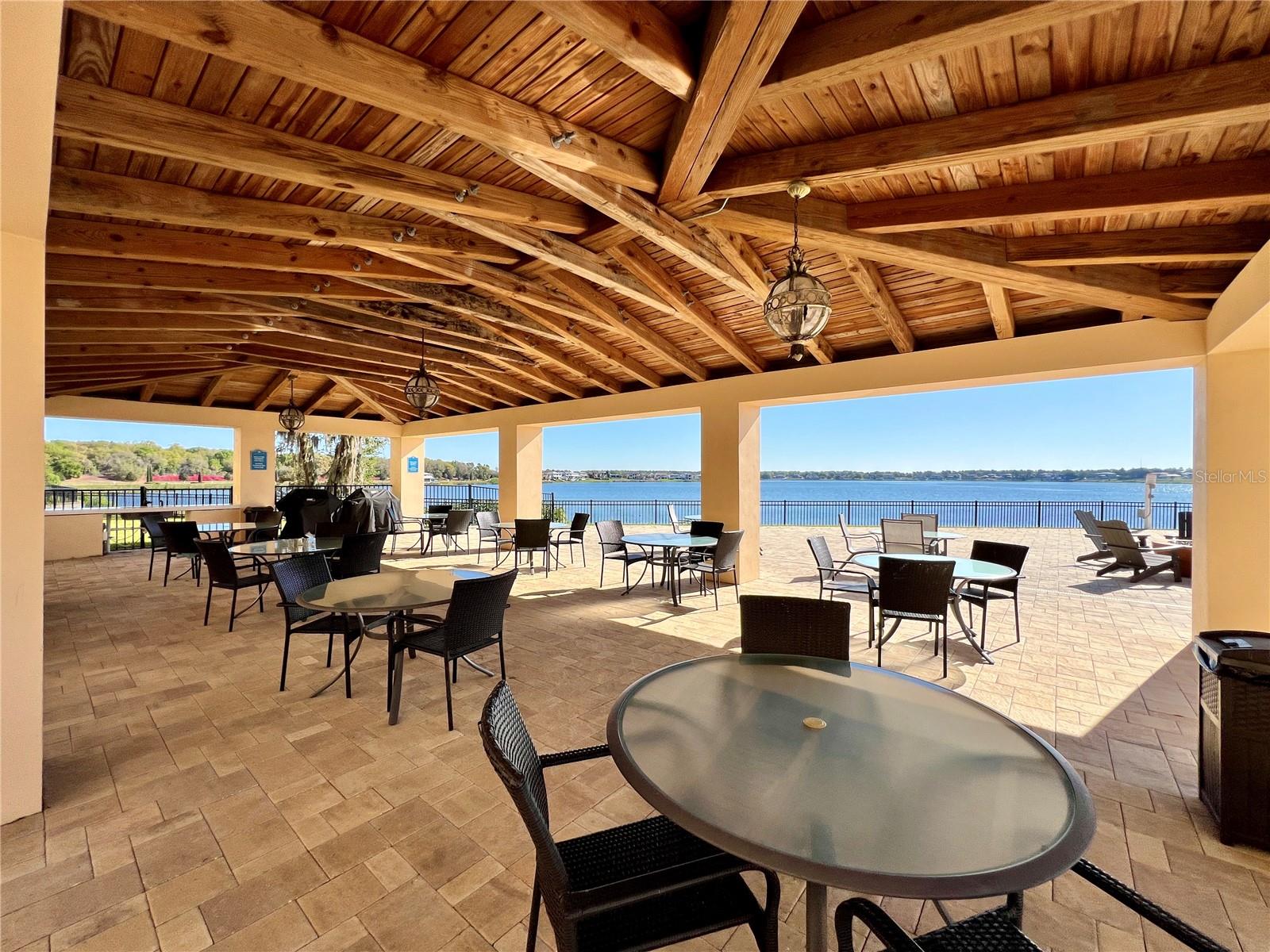 BELLA COLLINA - Residential
