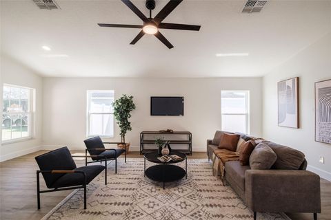 Tiny photo for 129 Cataldo Way, Groveland, FL 34736 (MLS # S5145060)