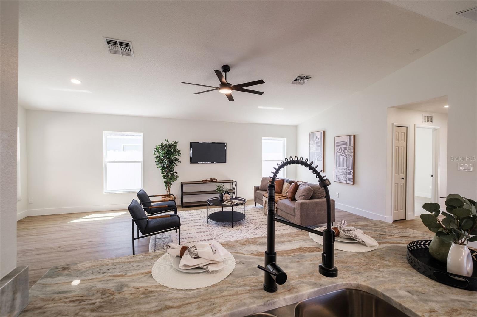 TIMBER GRVS II - Residential