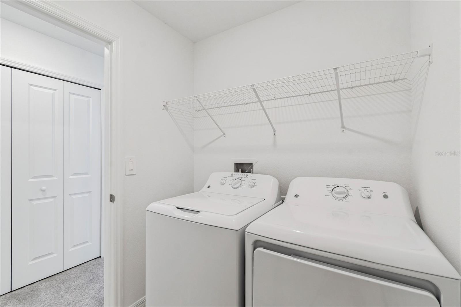 NORTH PK ISLE PH 2C 3B & 4 - Residential Lease