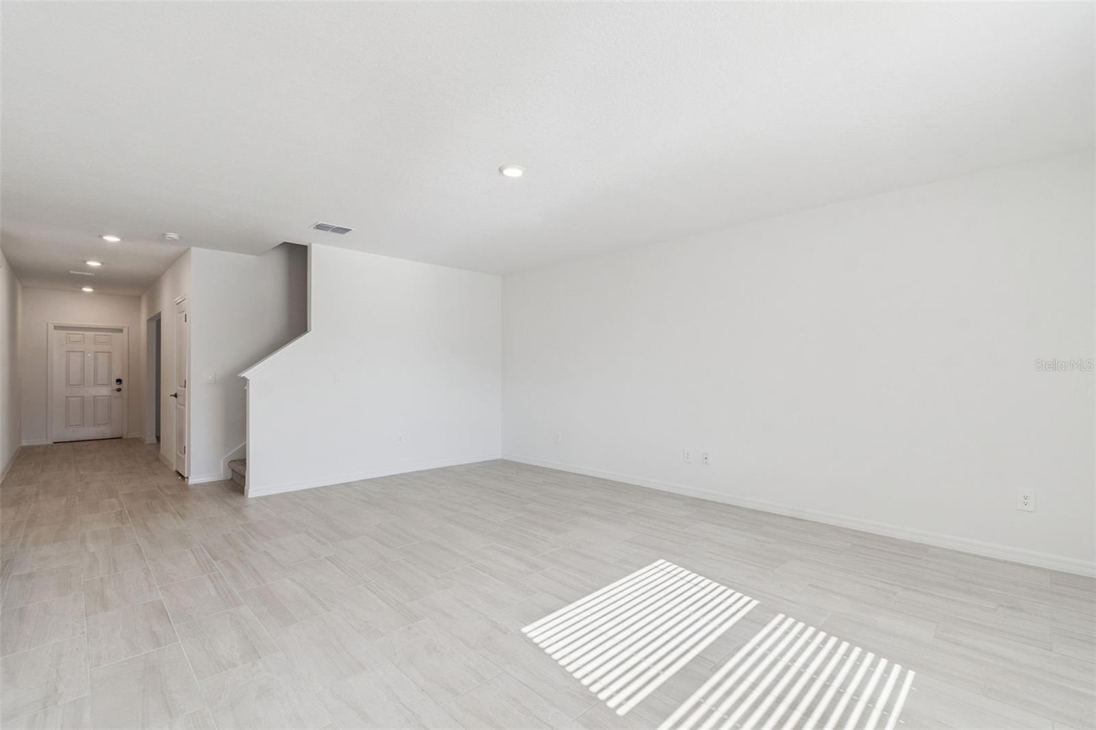 NORTH PK ISLE PH 2C 3B & 4 - Residential Lease