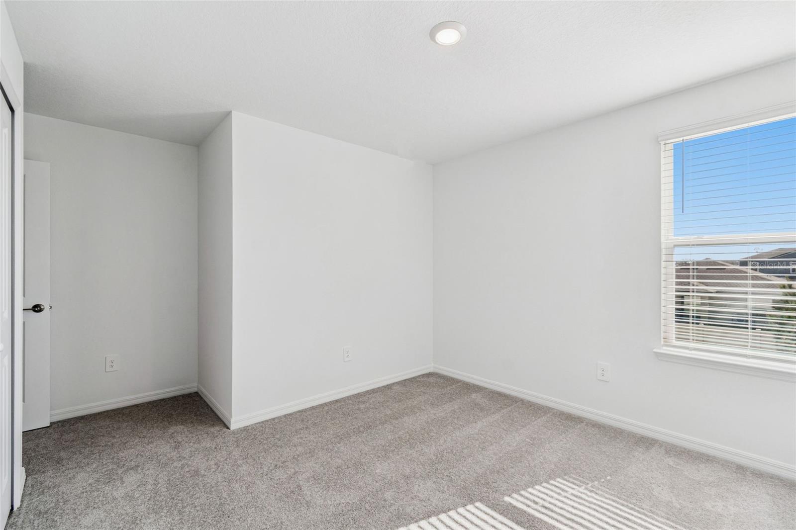 NORTH PK ISLE PH 2C 3B & 4 - Residential Lease