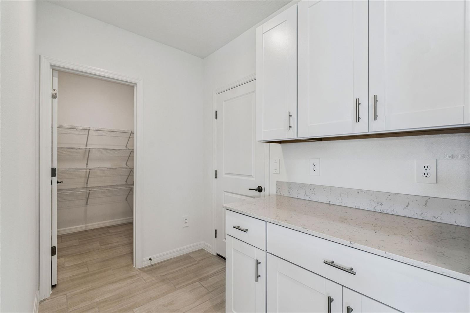 NORTH PK ISLE PH 2C 3B & 4 - Residential Lease