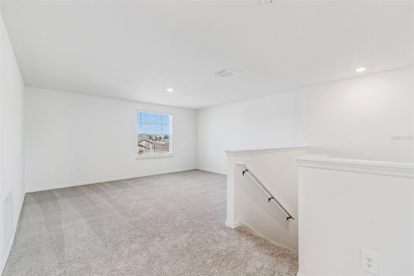 NORTH PK ISLE PH 2C 3B & 4 - Residential Lease