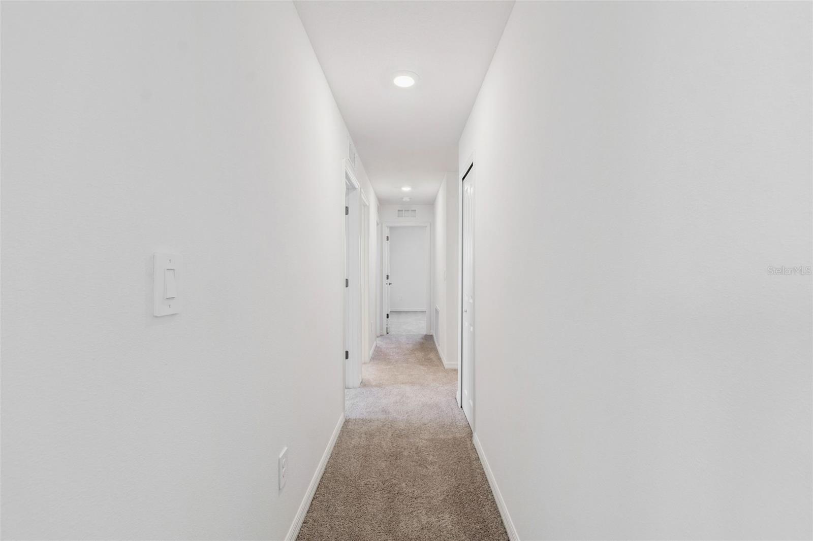 NORTH PK ISLE PH 2C 3B & 4 - Residential Lease