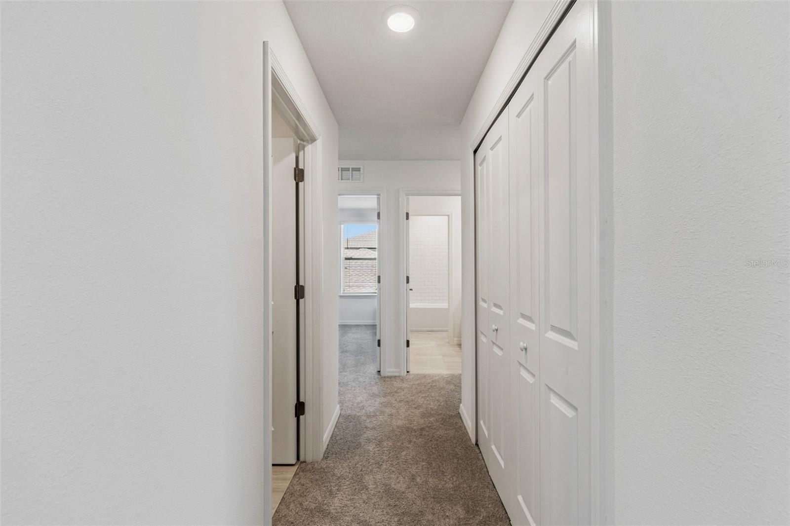 NORTH PK ISLE PH 2C 3B & 4 - Residential Lease