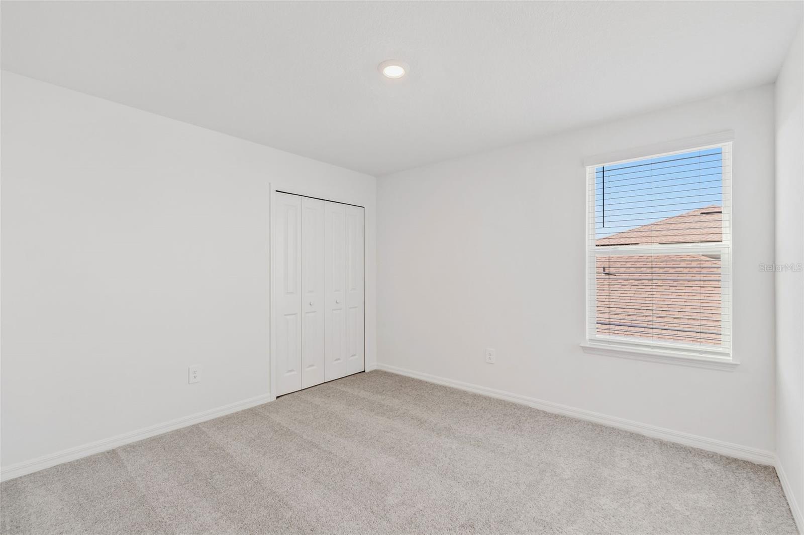 NORTH PK ISLE PH 2C 3B & 4 - Residential Lease