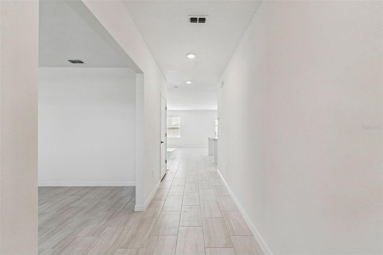 NORTH PK ISLE PH 2C 3B & 4 - Residential Lease