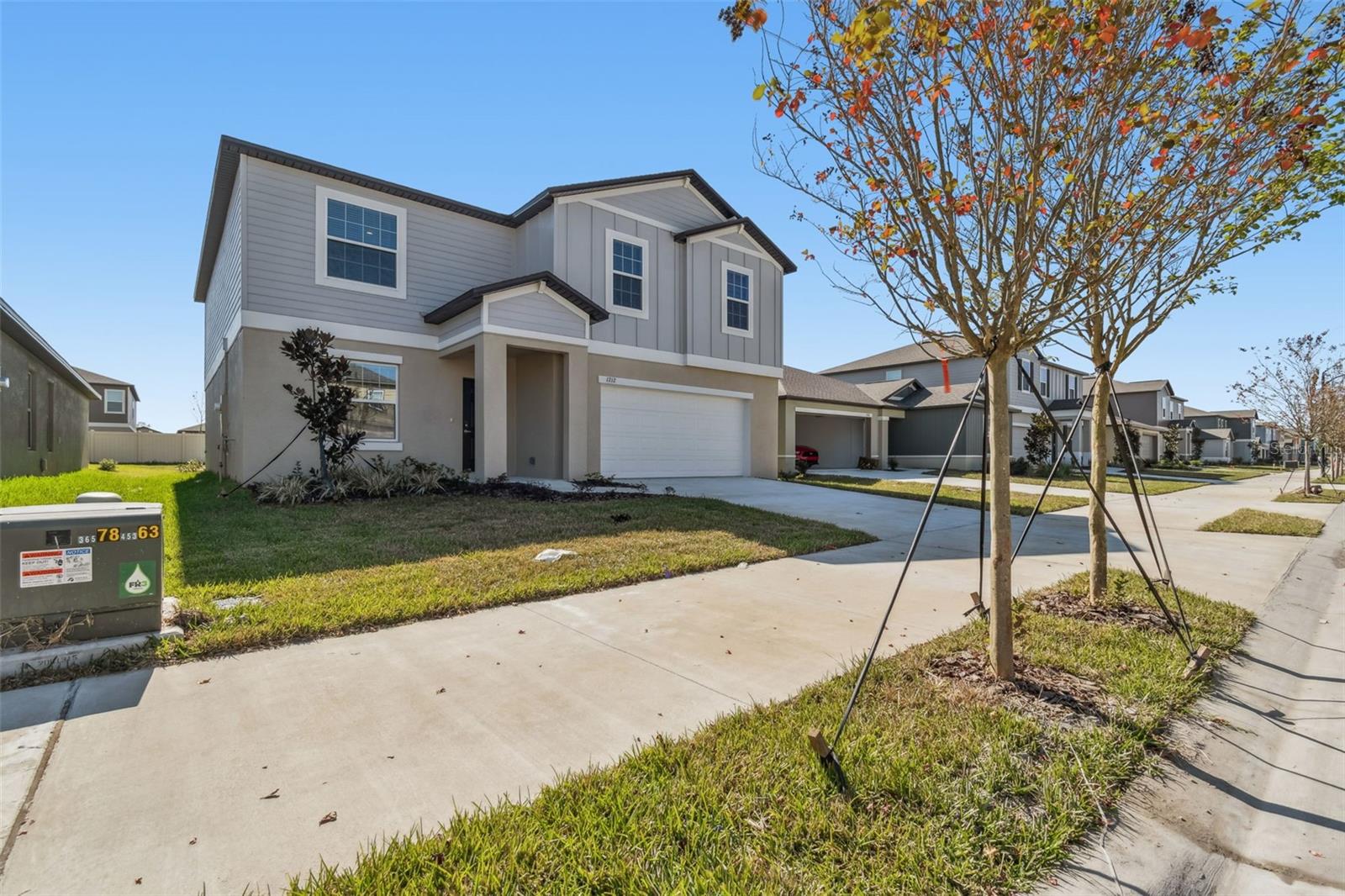 NORTH PK ISLE PH 2C 3B & 4 - Residential Lease