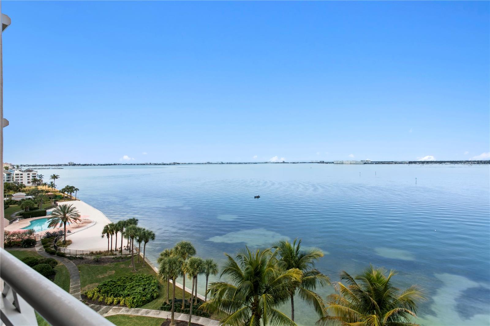 BACOPA BAY CONDO - Residential