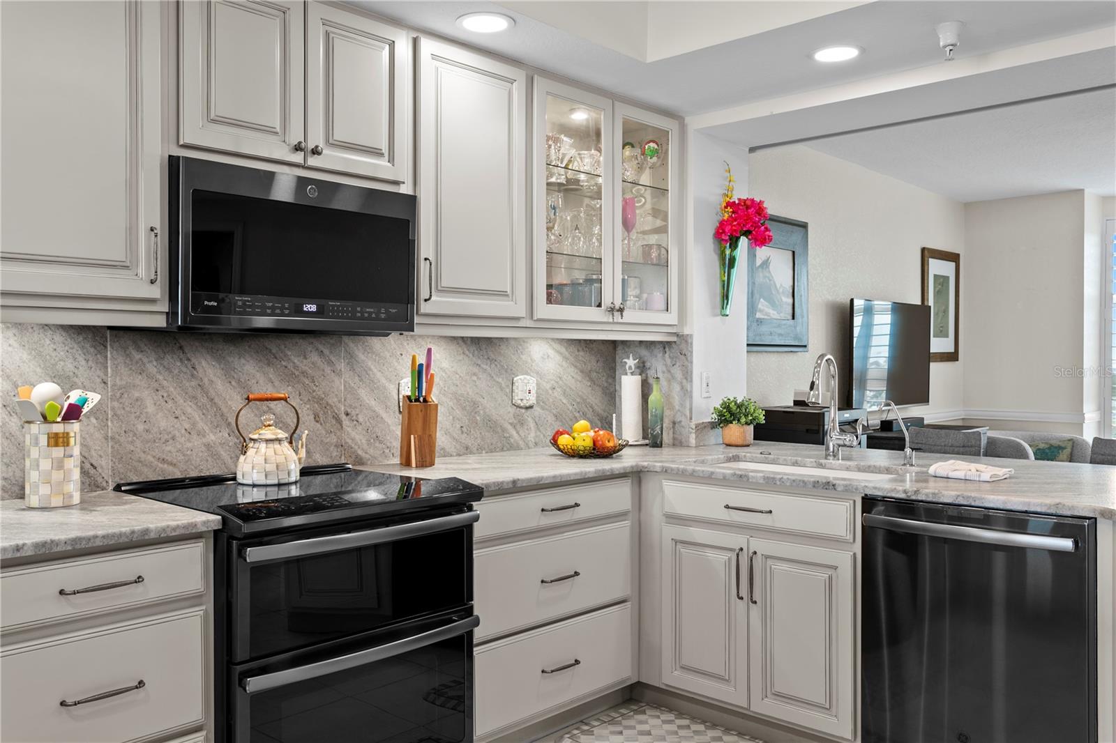 BACOPA BAY CONDO - Residential