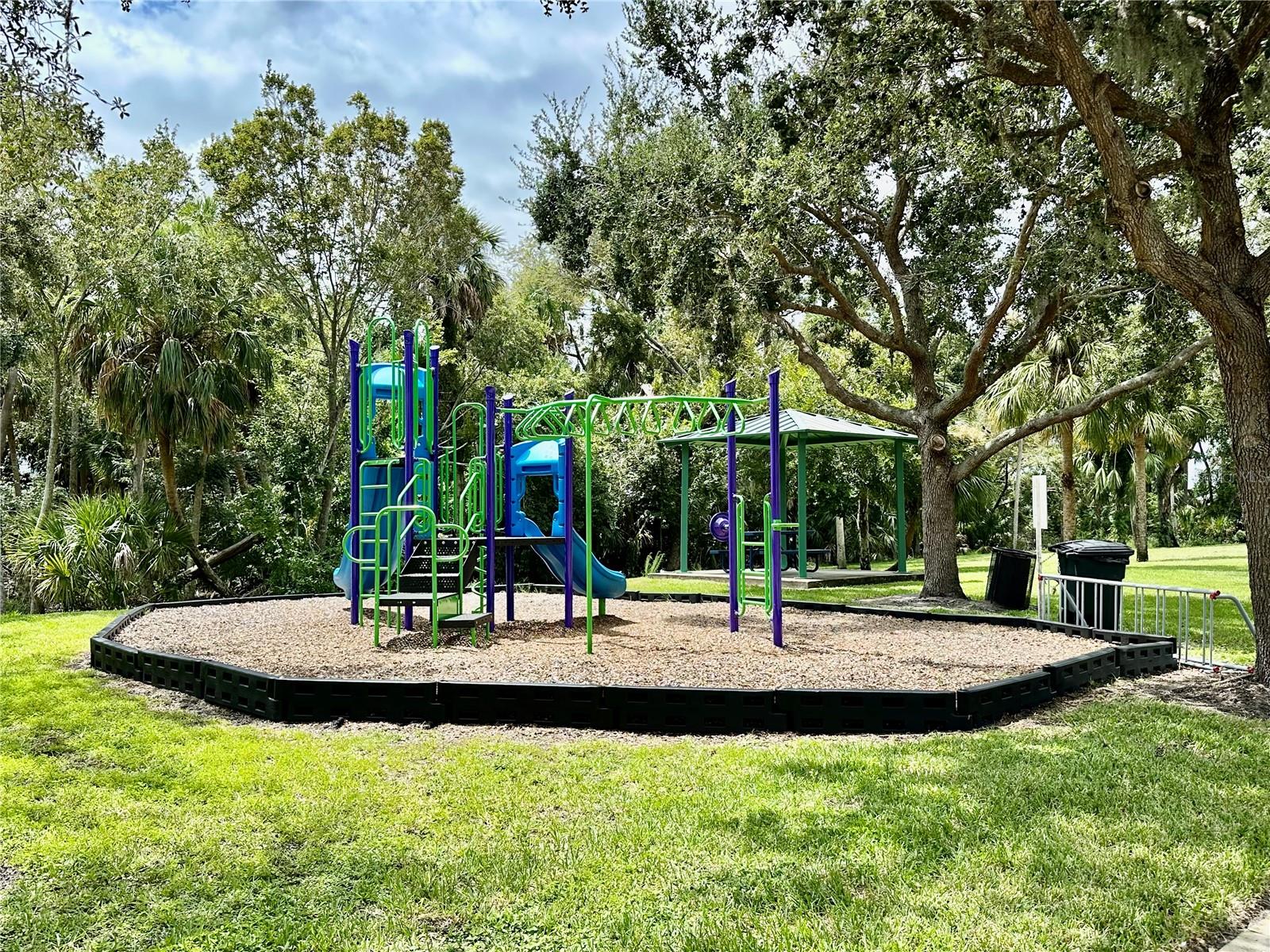 SILVERLAKE - Residential Lease