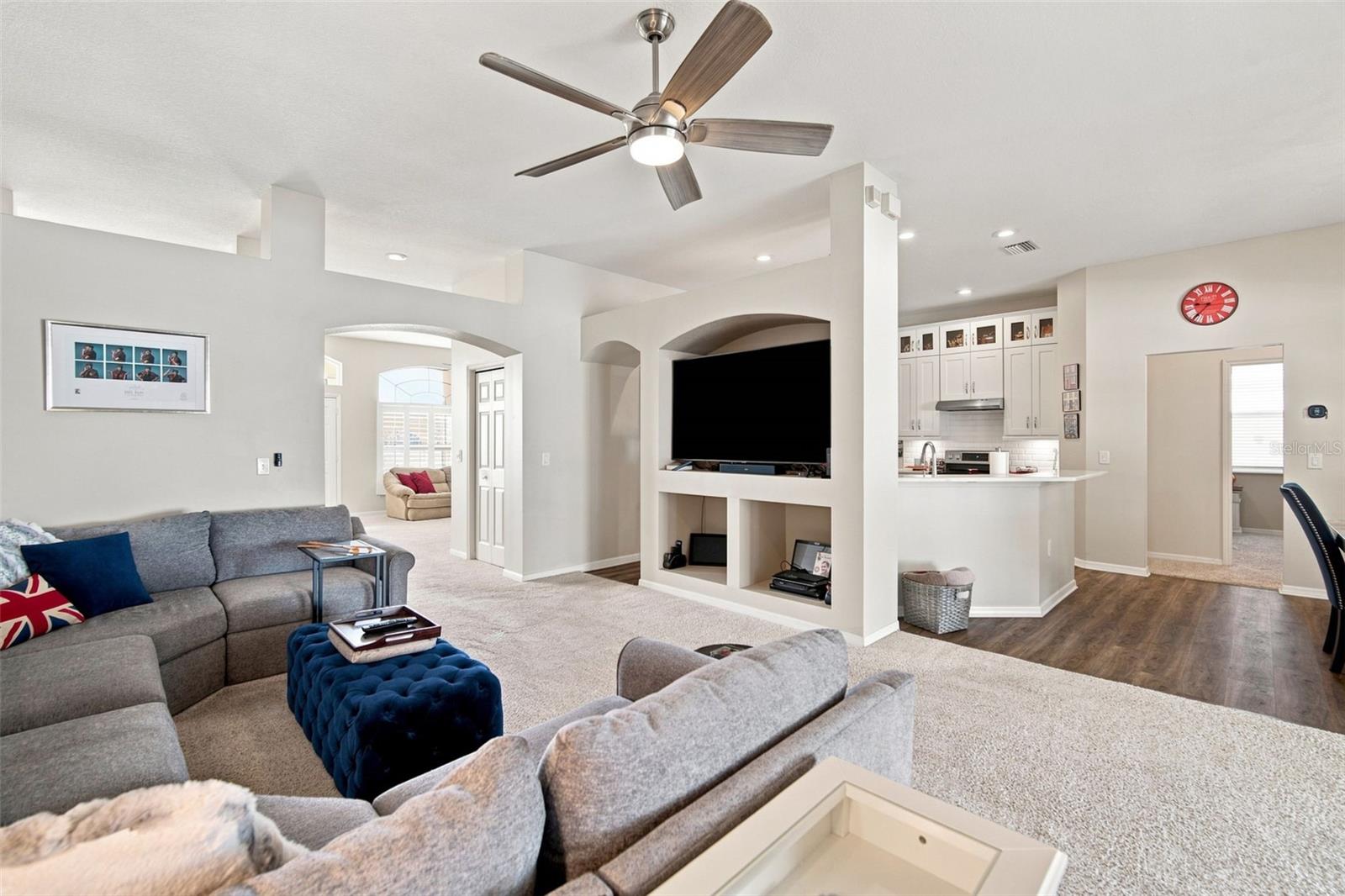 2020 ALAFIA OAKS DRIVE