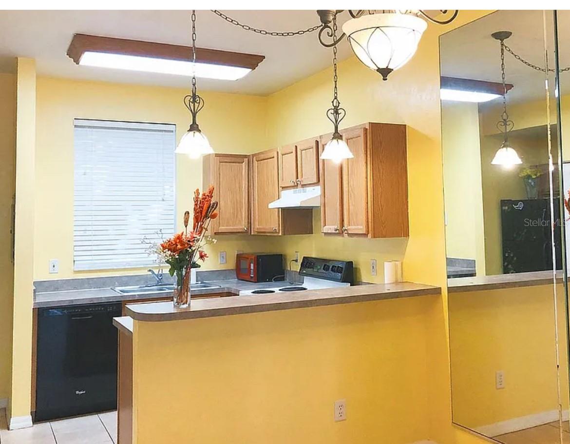 VICTORIA STATION - Residential