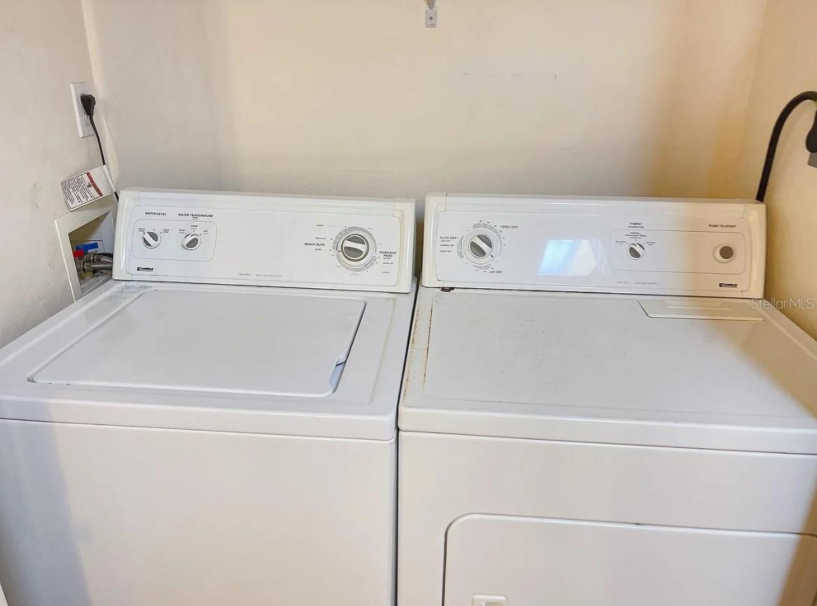 VICTORIA STATION - Residential