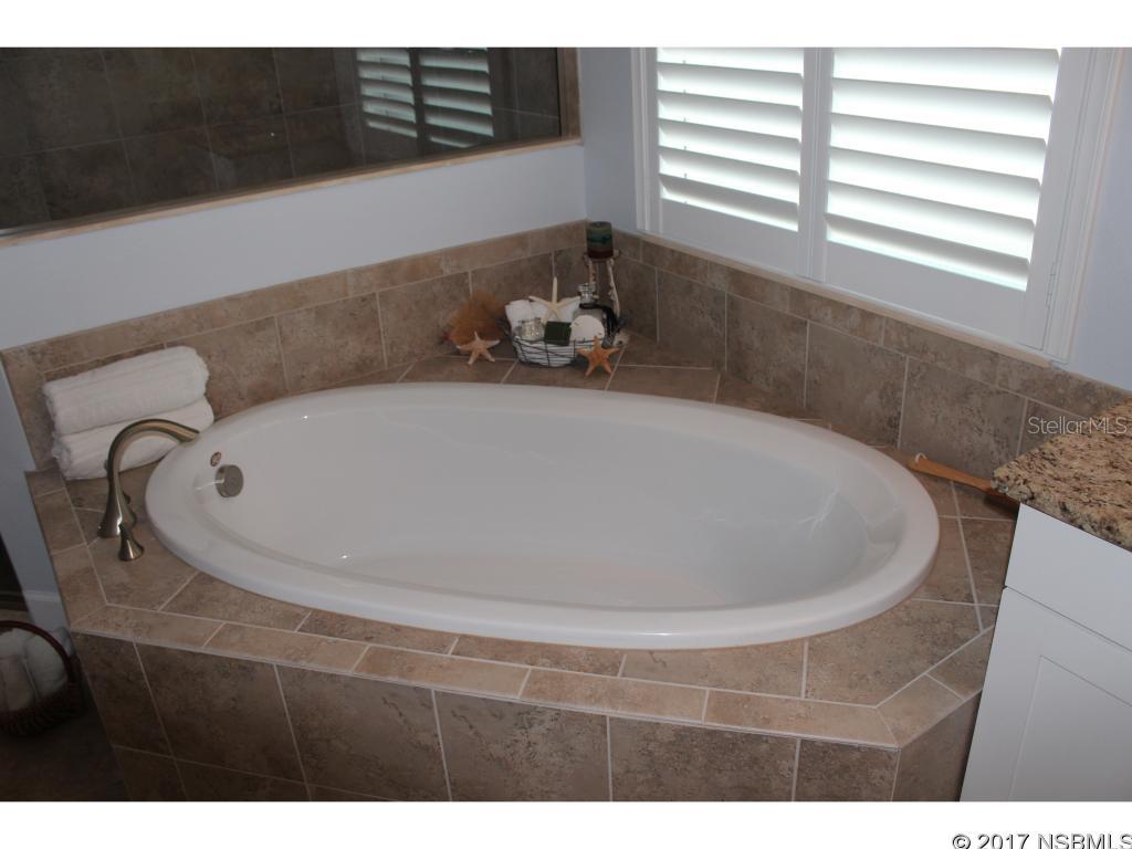 Tiffany Homes At Venetian Bay - Residential