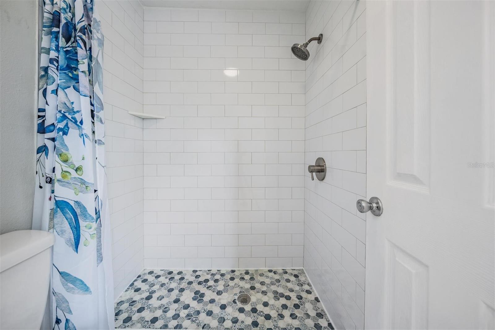 CYPRESS HOLLOW - Residential